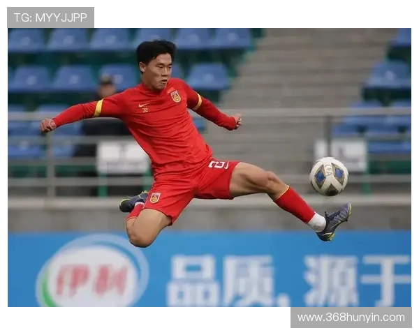 28岁蓉城中卫亚冠连送四球失误引热议